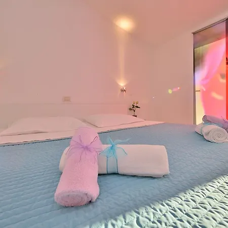 Villa Nodi Apartment